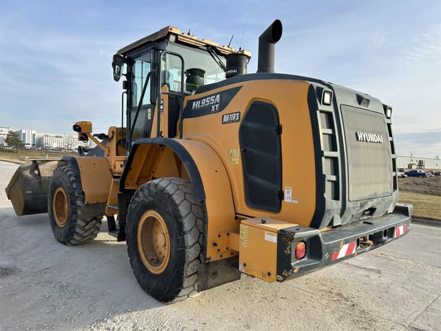 Image of Hyundai HL955AXT equipment image 4
