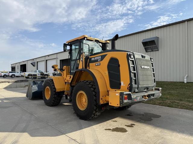 Image of Hyundai HL955AXT equipment image 2