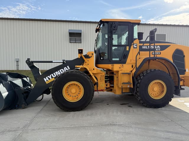 Image of Hyundai HL955AXT equipment image 1