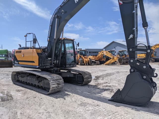 Image of Hyundai HX210AL equipment image 4