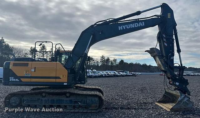 Image of Hyundai HX210AL equipment image 3