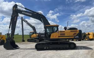 2021 Hyundai HX350AL Image