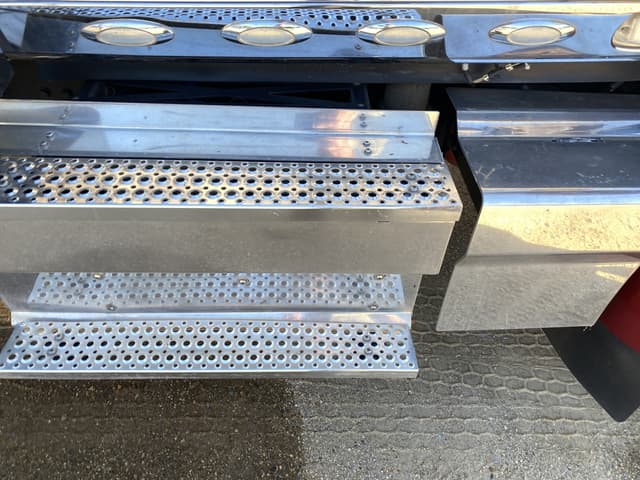 Image of International Lonestar equipment image 4