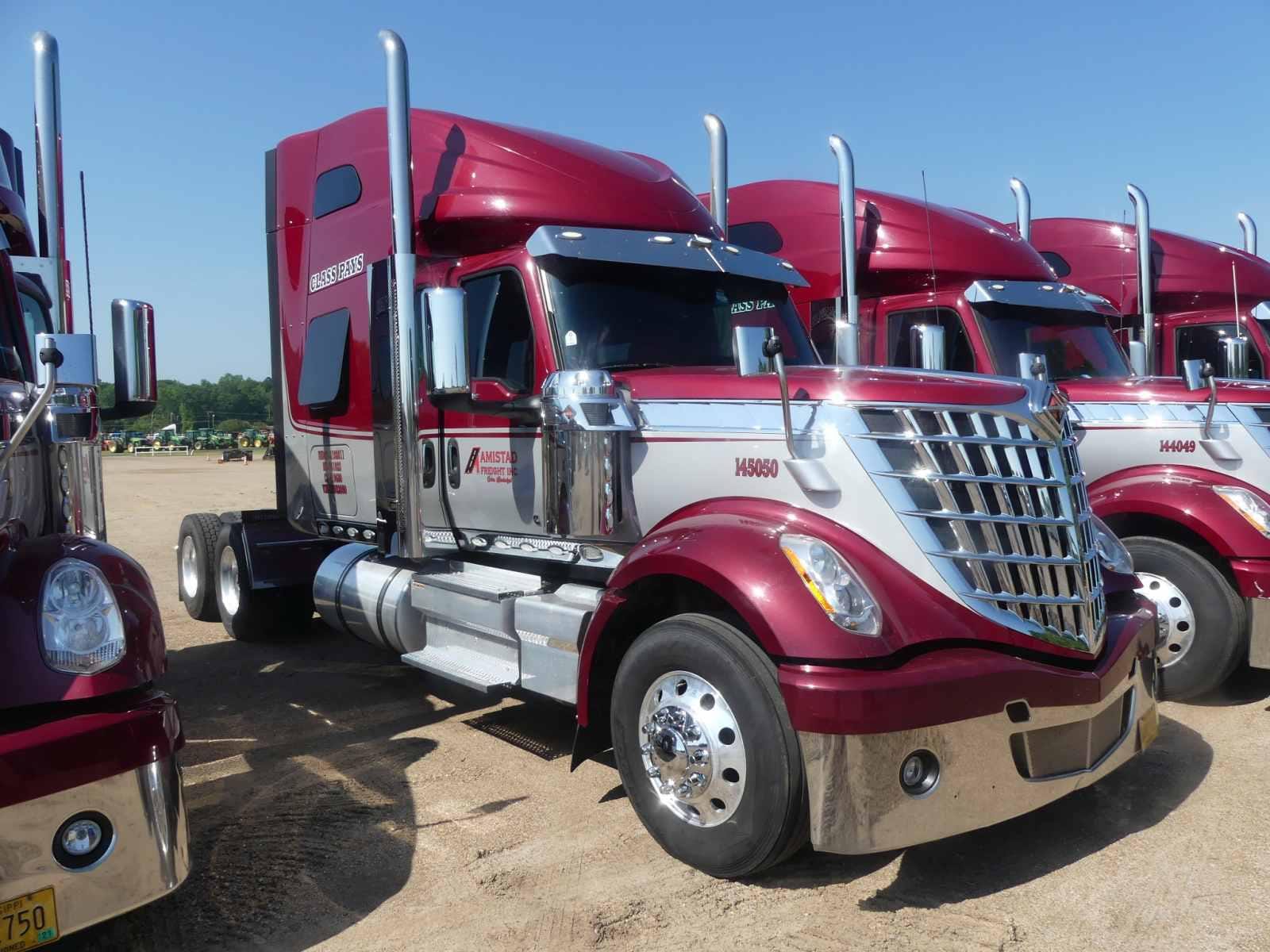 Main image International Lonestar
