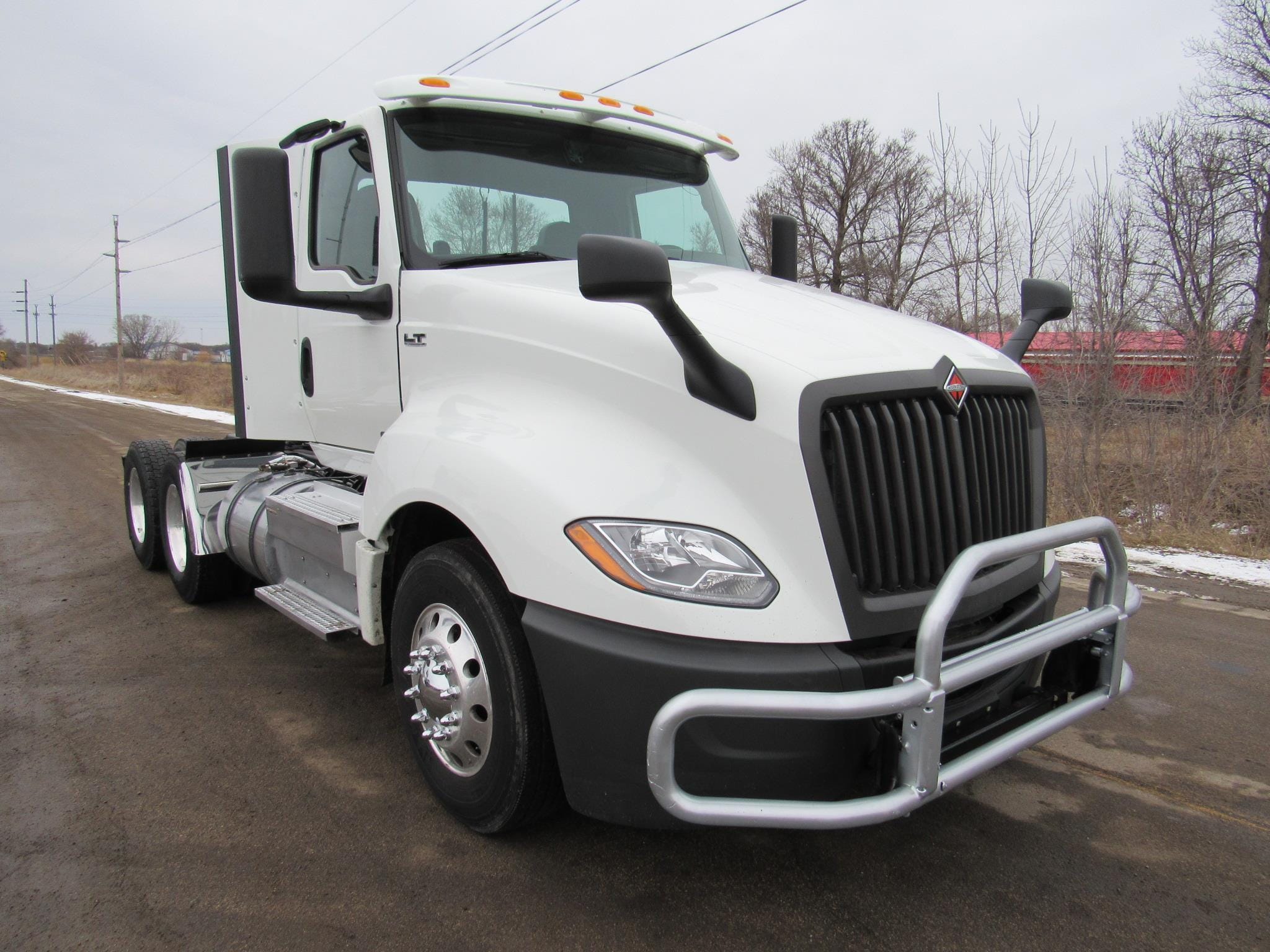 2021 International LT625 Equipment Image0