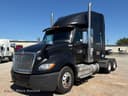 2021 International LT625 Image