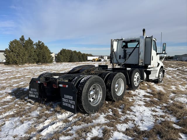 Image of International RH613 equipment image 4