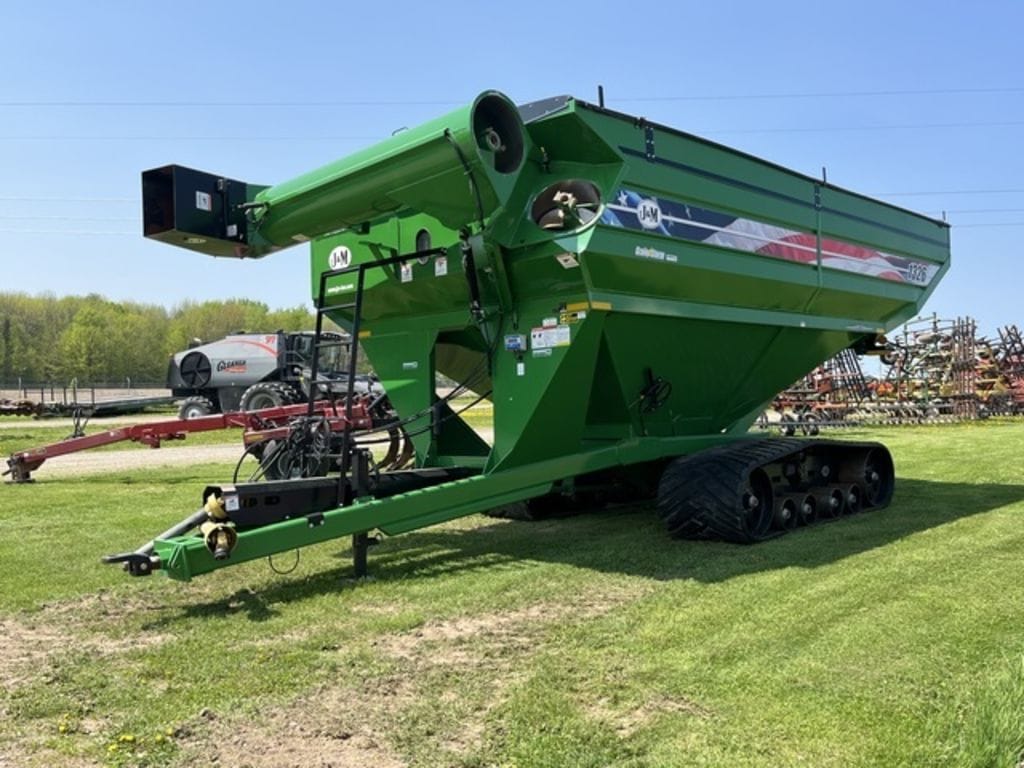 2021 J&M 1326 Equipment Image0