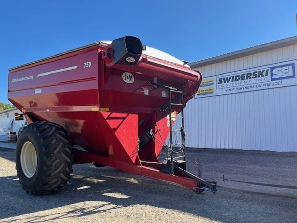 2021 J&M 750 Equipment Image0