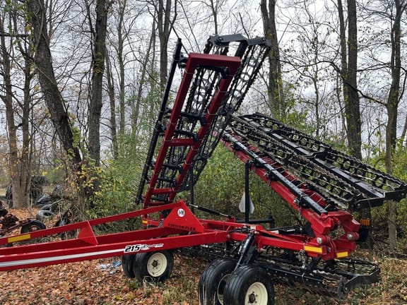 2021 J&M TF215 Equipment Image0