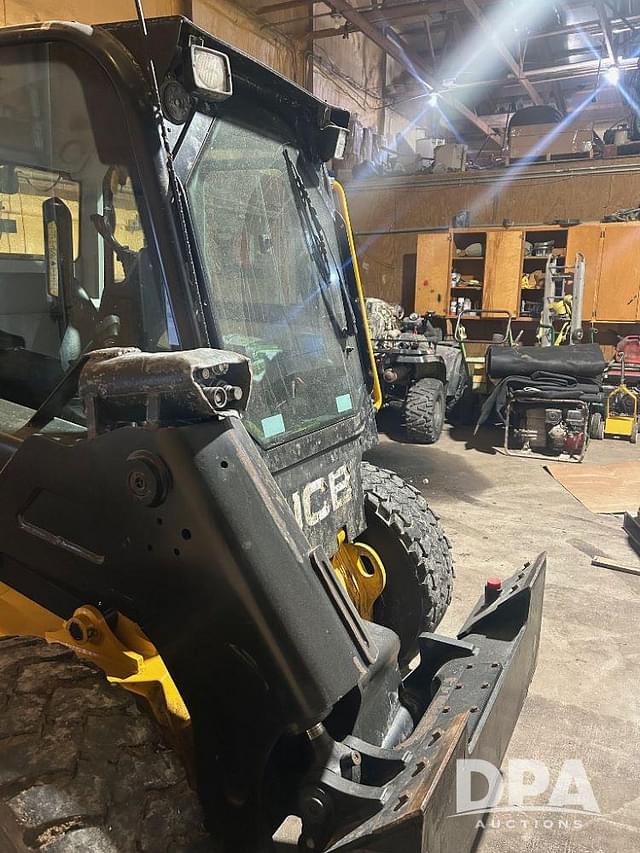 Image of JCB 270 equipment image 2