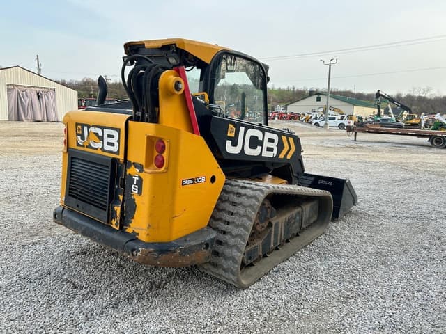 Image of JCB 3TS-8T equipment image 3