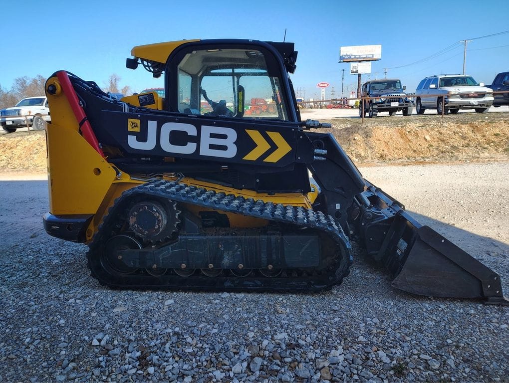 2021 JCB 3TS-8T Equipment Image0