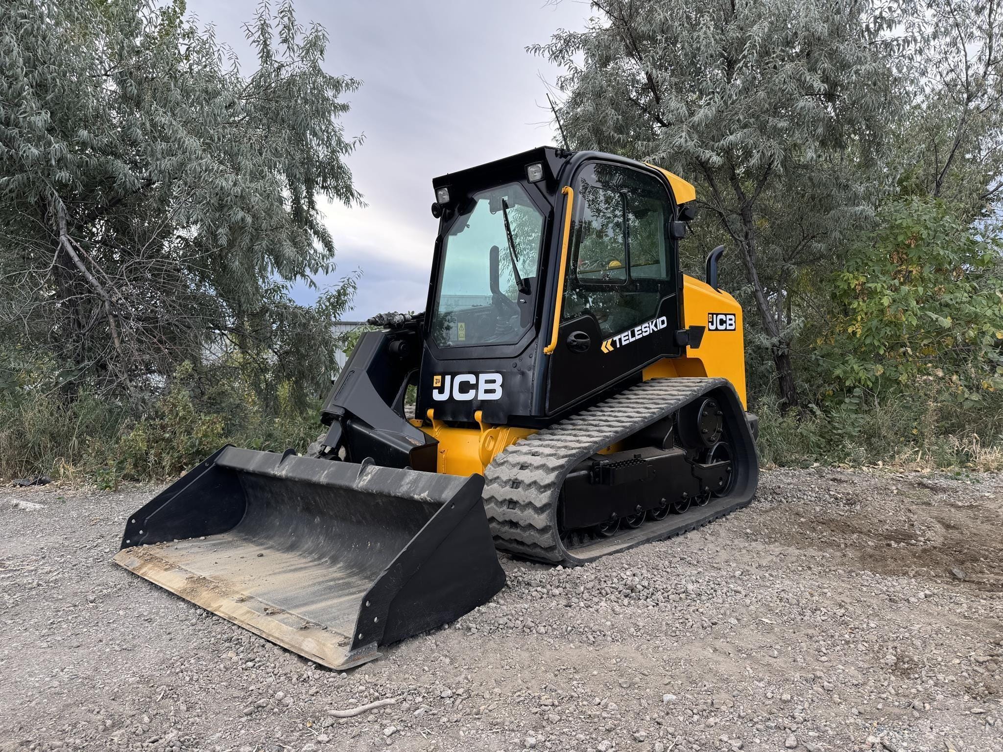 2021 JCB 3TS-8T Equipment Image0