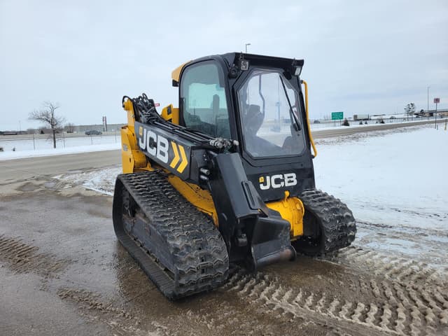 Image of JCB 3TS-8T equipment image 1