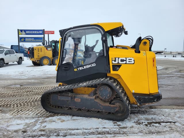 Image of JCB 3TS-8T equipment image 4