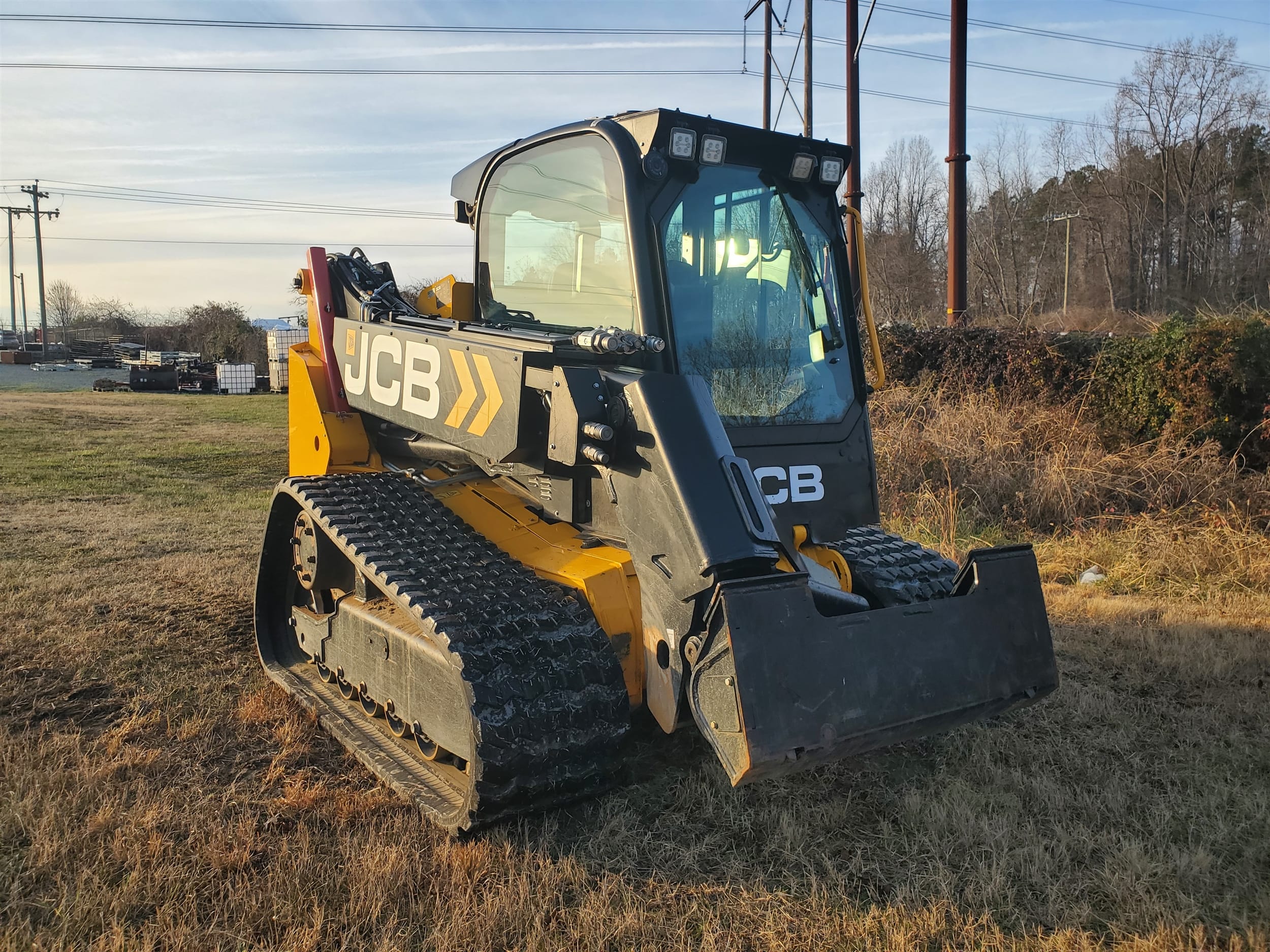Main image JCB 3TS-8T