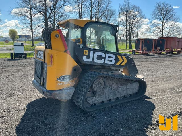 Image of JCB 3TS-8T equipment image 4