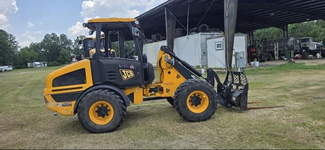 Image of JCB 407 equipment image 3