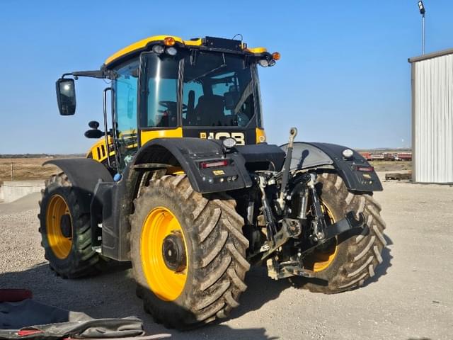 Image of JCB Fastrac 4220 equipment image 2