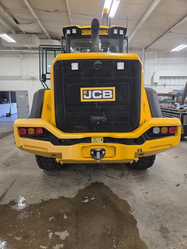 Image of JCB 427 Agri equipment image 3