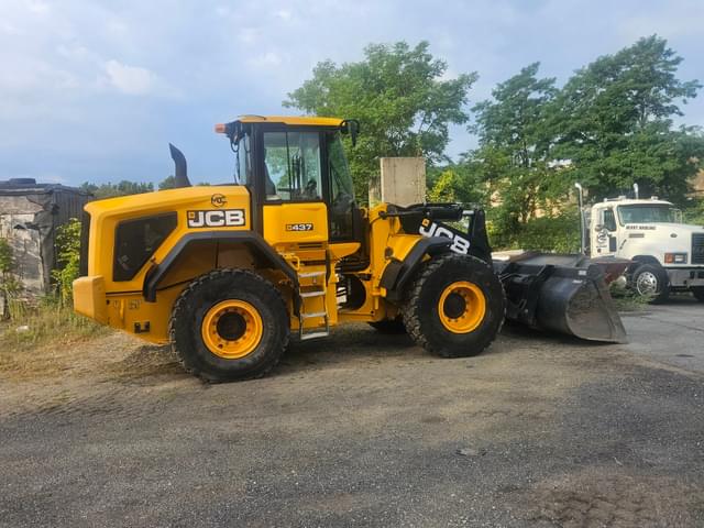 Image of JCB 437 equipment image 1
