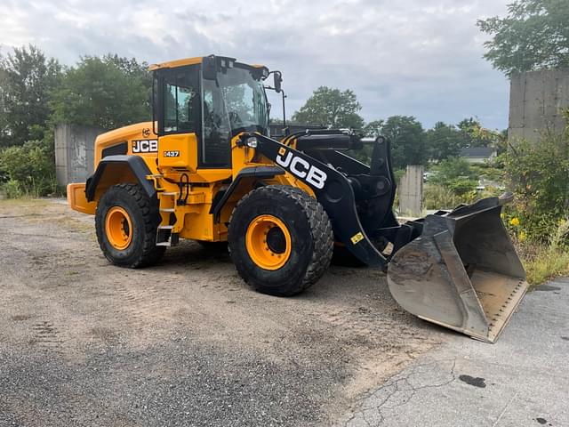 Image of JCB 437 equipment image 2