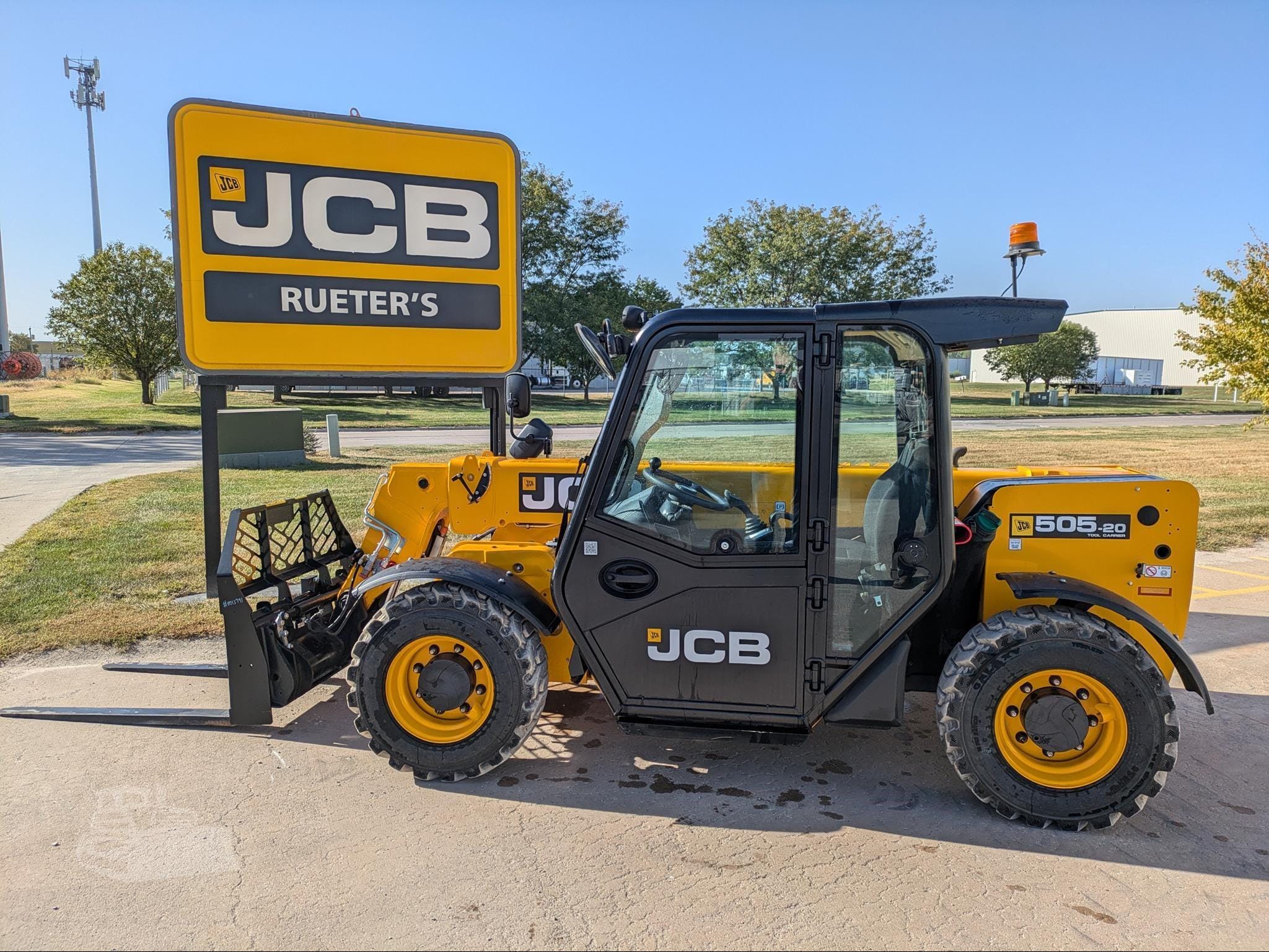 2021 JCB 505-20 Equipment Image0