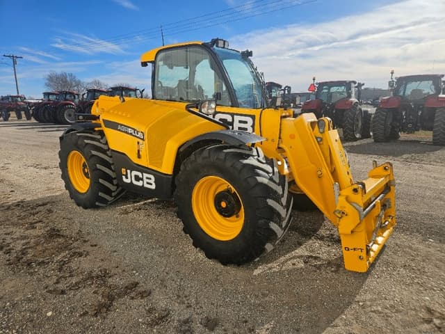 Image of JCB 542-70 Agri Super equipment image 2
