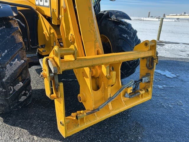 Image of JCB 542-70 Agri Plus equipment image 4