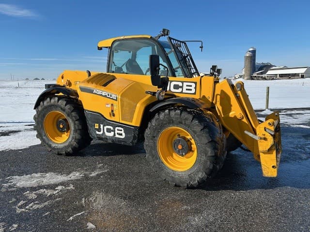 Image of JCB 542-70 Agri Plus equipment image 3