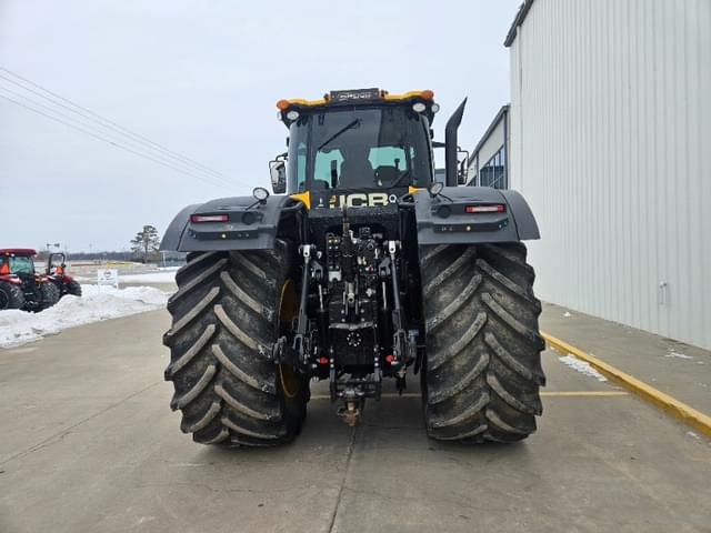 Image of JCB Fastrac 8330 equipment image 3