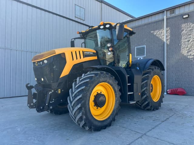 Image of JCB Fastrac 8330 equipment image 1