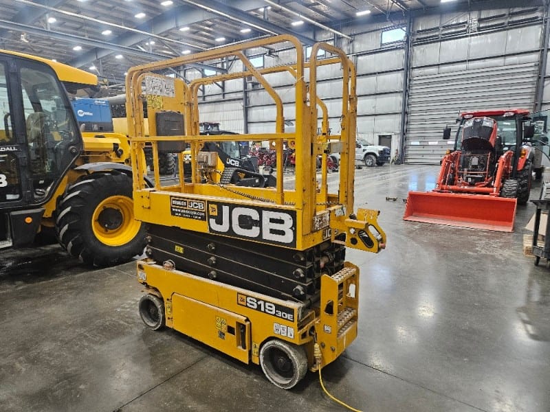 2021 JCB S1930E Equipment Image0