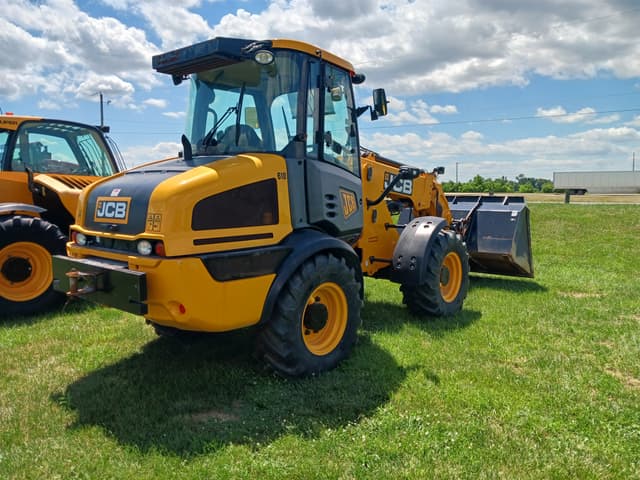 Image of JCB TM220 equipment image 4