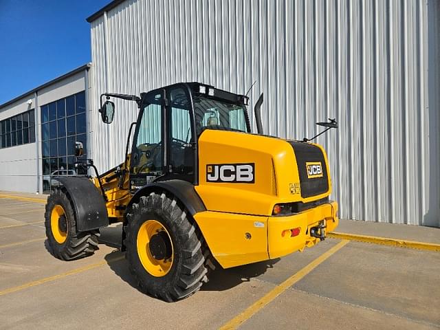 Image of JCB TM420 equipment image 3