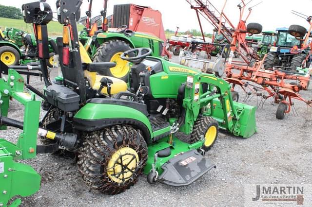 Image of John Deere 1025R equipment image 2