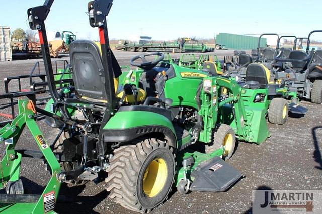 Image of John Deere 1025R equipment image 1