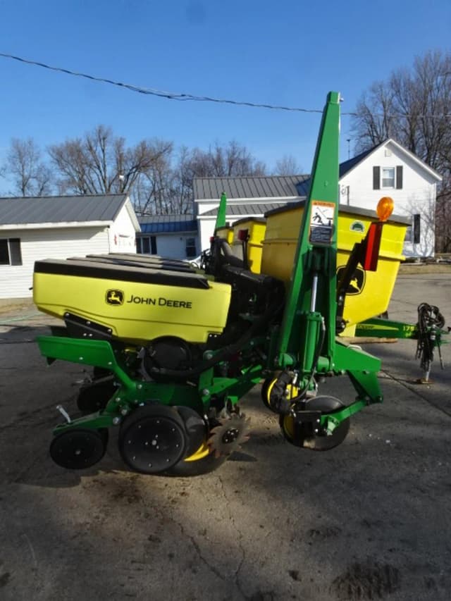 Image of John Deere 1755 equipment image 3