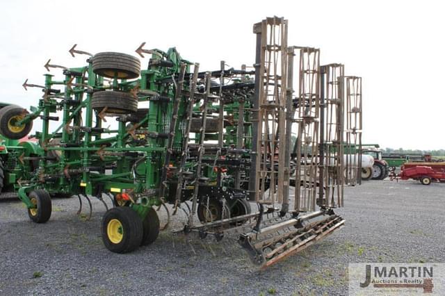 Image of John Deere 2230FH equipment image 3