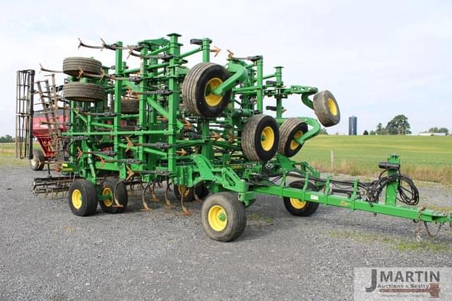Image of John Deere 2230FH equipment image 1