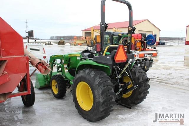 Image of John Deere 3038E equipment image 2