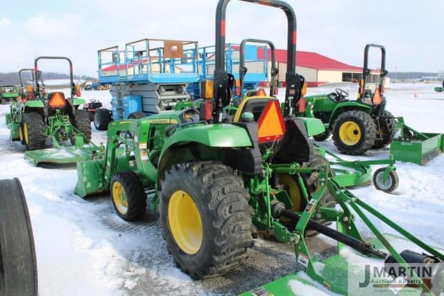 Image of John Deere 3055 equipment image 3