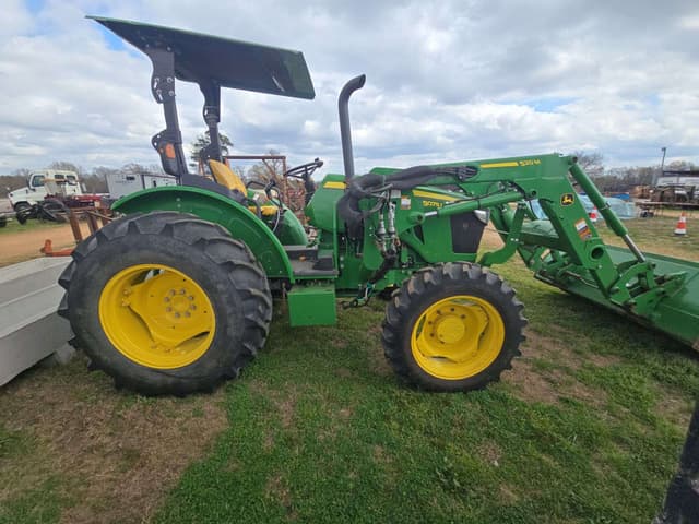 Image of John Deere 5075E equipment image 1