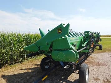 Main image John Deere C12F