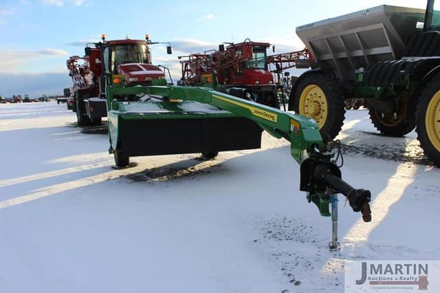 Image of John Deere S250 equipment image 1