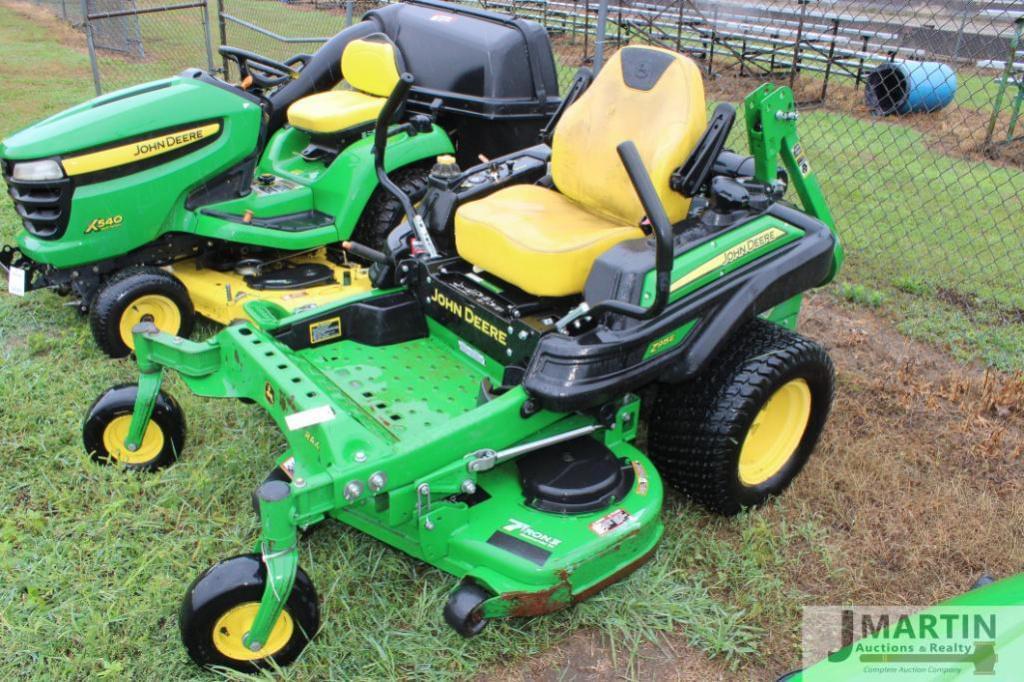 Image of John Deere Z915E Primary image