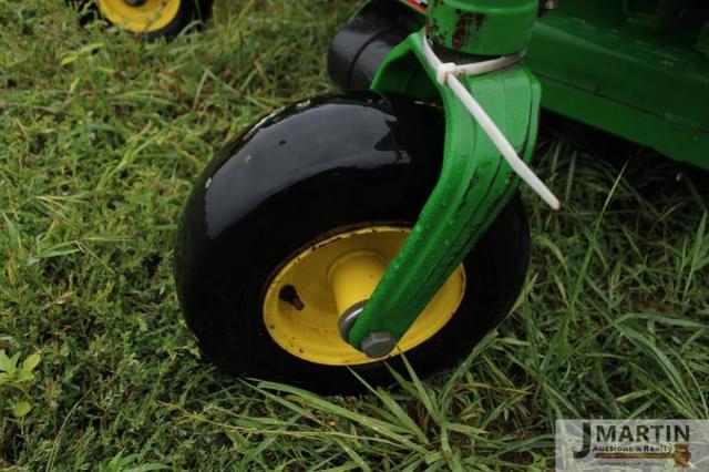 Image of John Deere Z915E equipment image 4