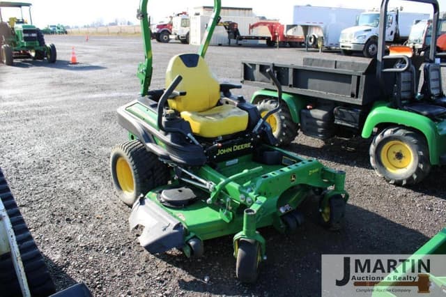 Image of John Deere Z915E equipment image 1