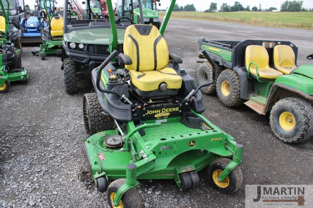 Image of John Deere Z930M Primary image